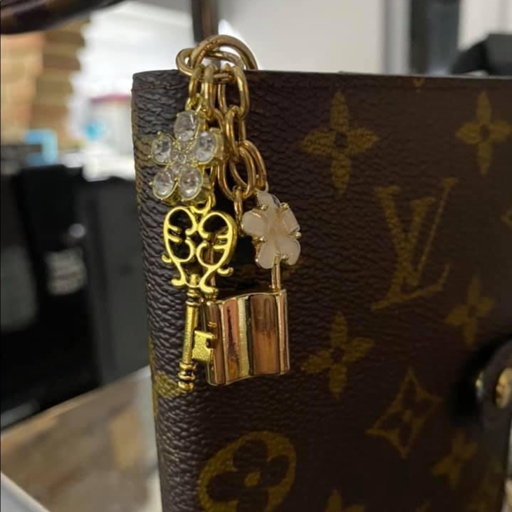 New bag charm